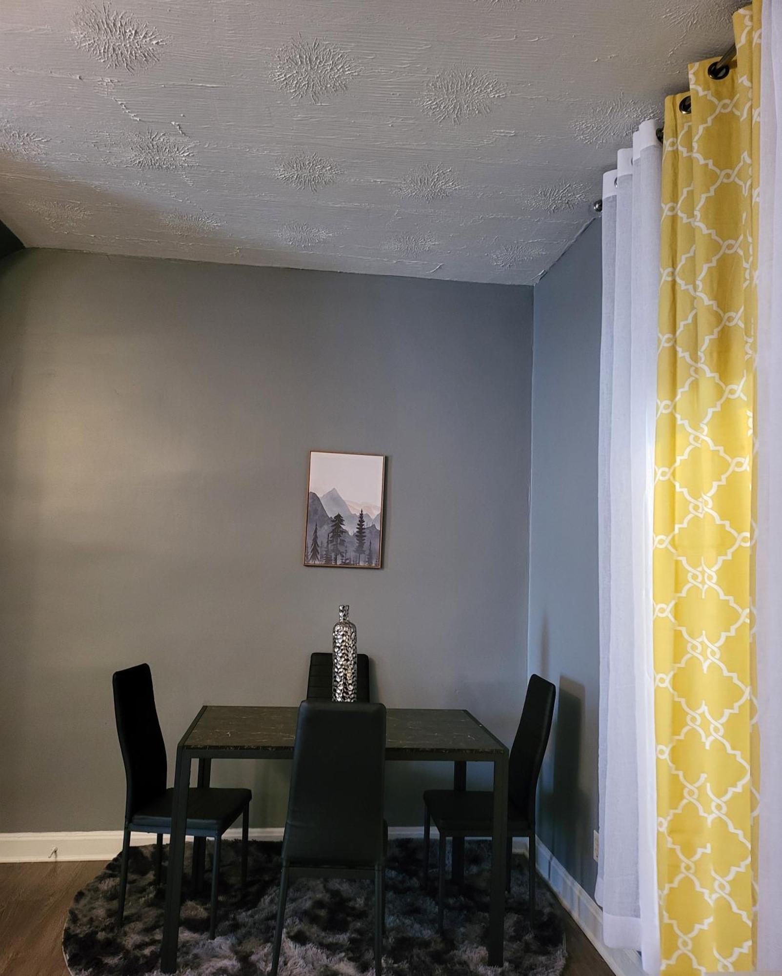 1 Bedroom In Columbus Osu District, Free Parking, Kitchen, Washer And Dryer, Central Location, Downtown, Hospital, Expocenter, Osu Stadium Exterior foto